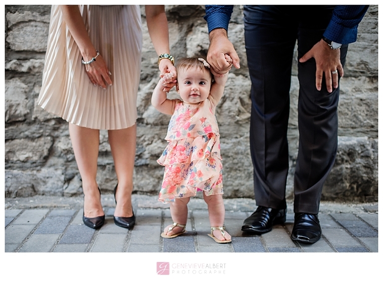 family, baby, portrait, by market, marché by, ottawa, photographer, photographe, genevieve albert
