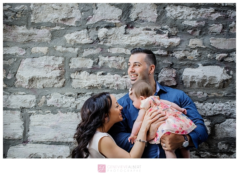 family, baby, portrait, by market, marché by, ottawa, photographer, photographe, genevieve albert