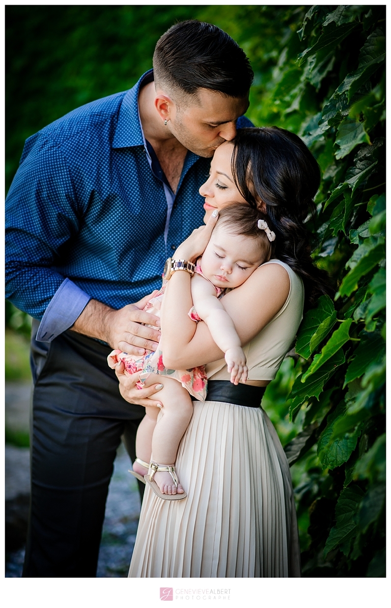 family, baby, portrait, by market, marché by, ottawa, photographer, photographe, genevieve albert