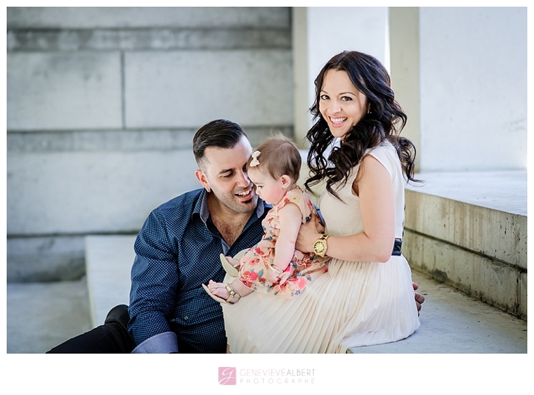 family, baby, portrait, by market, marché by, musee des beaux-art, ottawa, photographer, photographe, genevieve albert