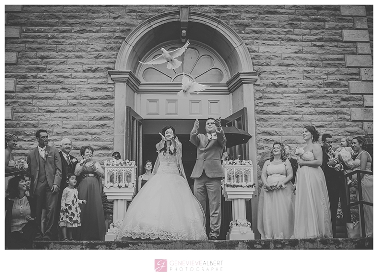  mariage, photographe , outaouais, st-andré-avellin, wedding photographer, genevieve albert, église, salle communautaire, camions, benoit trudeau