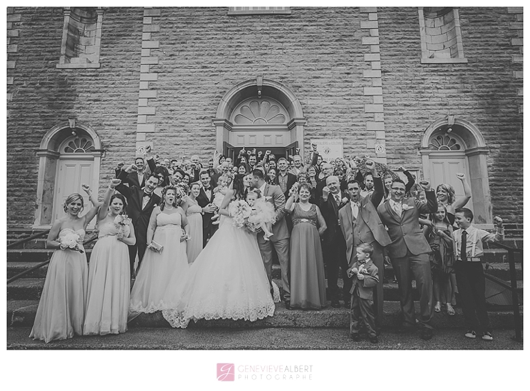  mariage, photographe , outaouais, st-andré-avellin, wedding photographer, genevieve albert, église, salle communautaire, camions, benoit trudeau