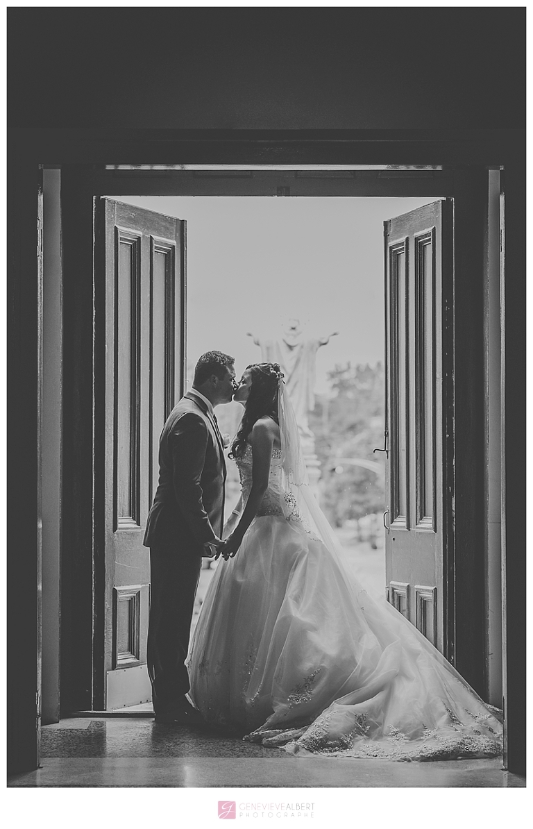  mariage, photographe , outaouais, st-andré-avellin, wedding photographer, genevieve albert, église, salle communautaire, camions, benoit trudeau