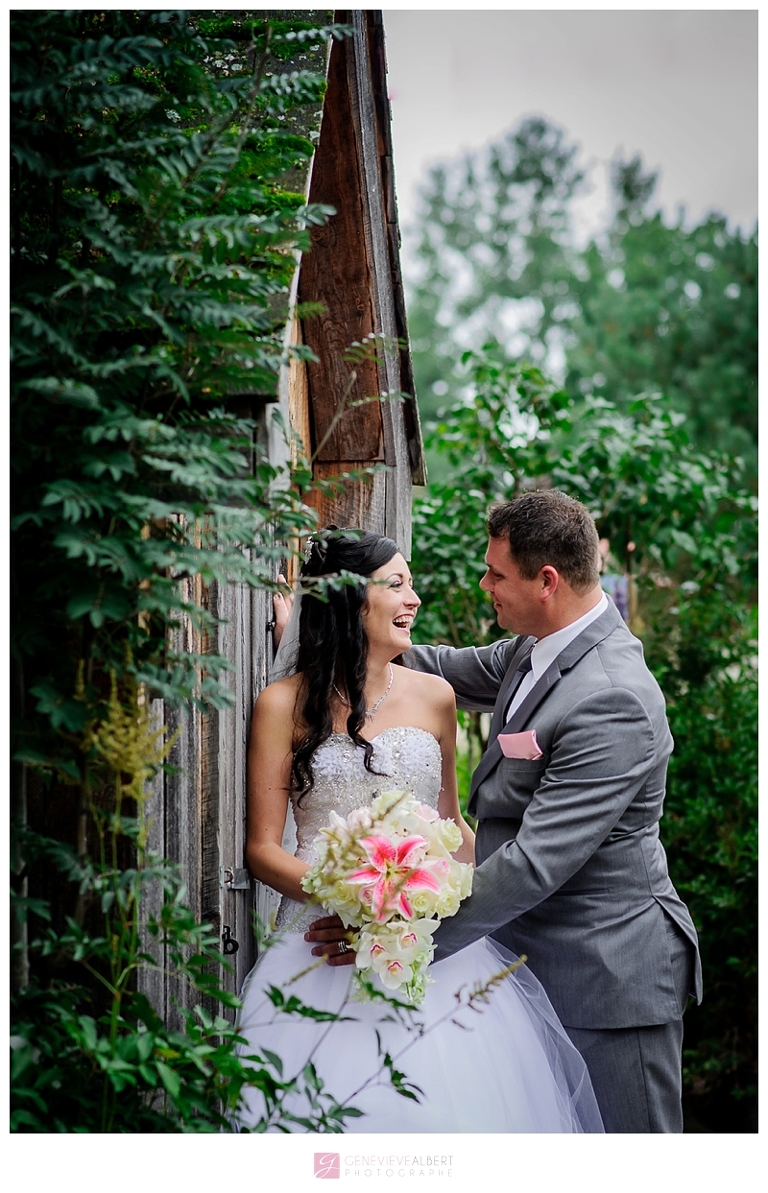  mariage, photographe , outaouais, st-andré-avellin, wedding photographer, genevieve albert, église, salle communautaire, camions, benoit trudeau