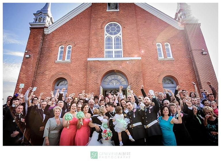 mariage militaire, photographe, military wedding, hawkesbury, chutes à blondeau, gatineau ottawa wedding photographer, genevieve albert, haie d'honneur