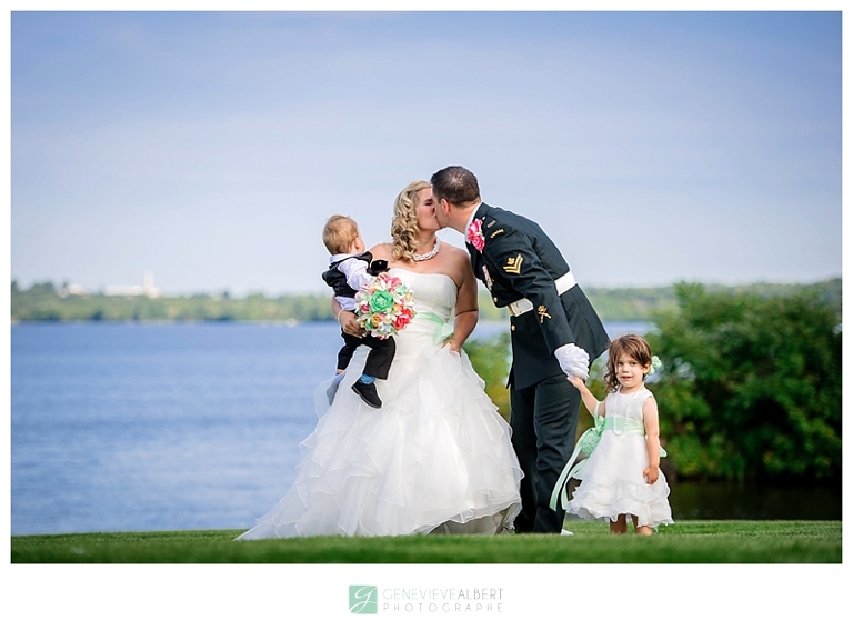 mariage militaire, photographe, military wedding, hawkesbury, chutes à blondeau, gatineau ottawa wedding photographer, genevieve albert, haie d'honneur
