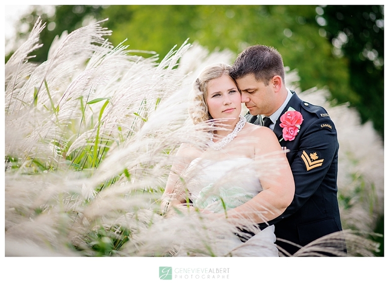 mariage militaire, photographe, military wedding, hawkesbury, chutes à blondeau, gatineau ottawa wedding photographer, genevieve albert, haie d'honneur