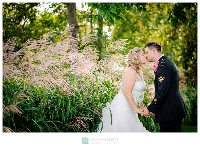 mariage militaire, photographe, military wedding, hawkesbury, chutes à blondeau, gatineau ottawa wedding photographer, genevieve albert, haie d'honneur