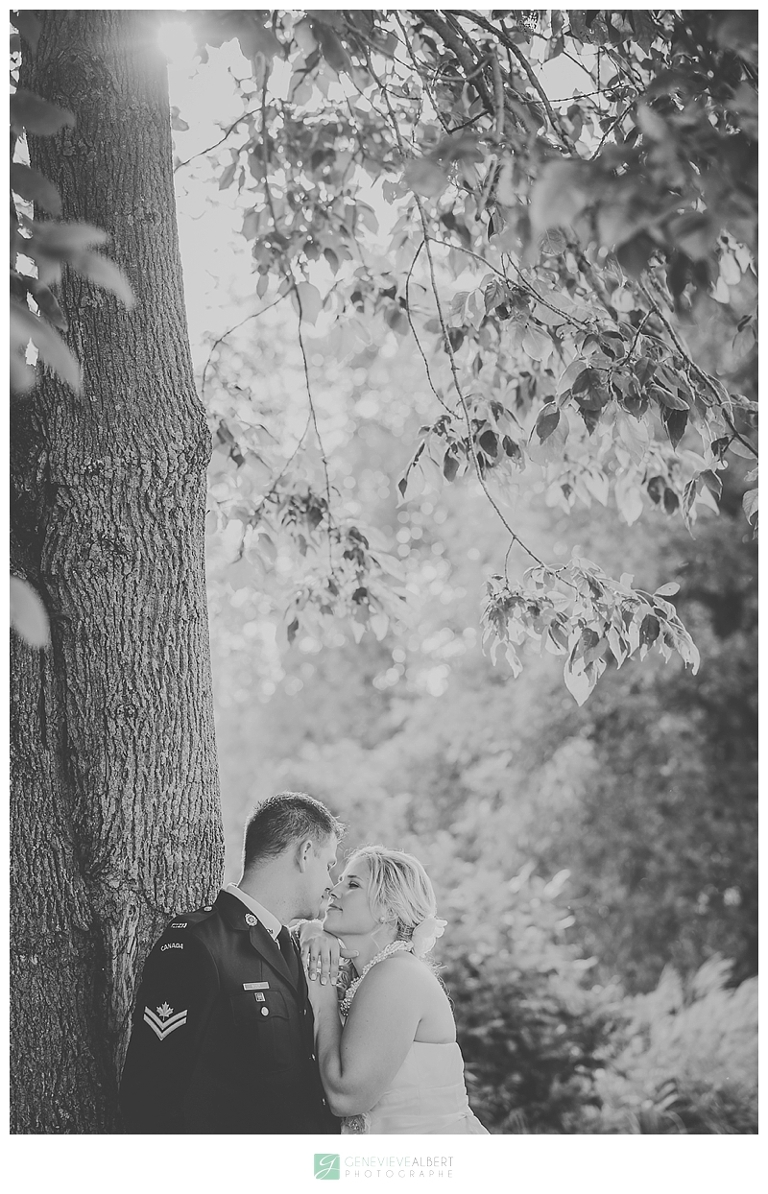 mariage militaire, photographe, military wedding, hawkesbury, chutes à blondeau, gatineau ottawa wedding photographer, genevieve albert, haie d'honneur