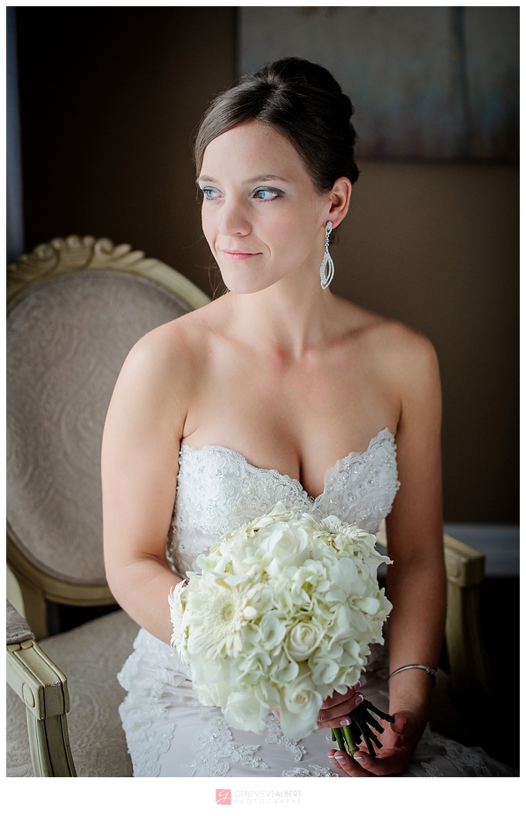 mariage sous la pluie, photographe, mariage rockland, ottawa, wedding photographe, raine day, river rock inn, cat