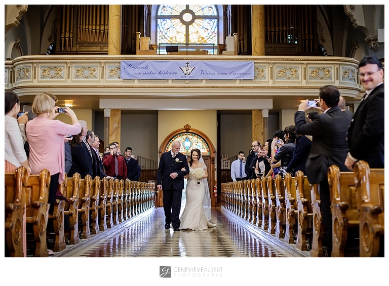 photographe de mariage, wedding photographer, greyhawk golf club, cumberland,  ottawa, rockland, ontario, église