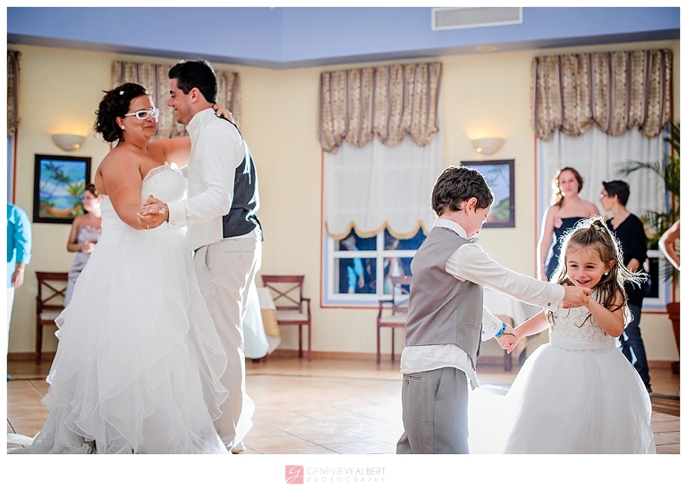 photographe mariage dans le sud, jamaique, runaway bay, gran bahia principe, Trash the Dress, Destination Wedding Photographer, Genevieve Albert, ottawa, gatineau