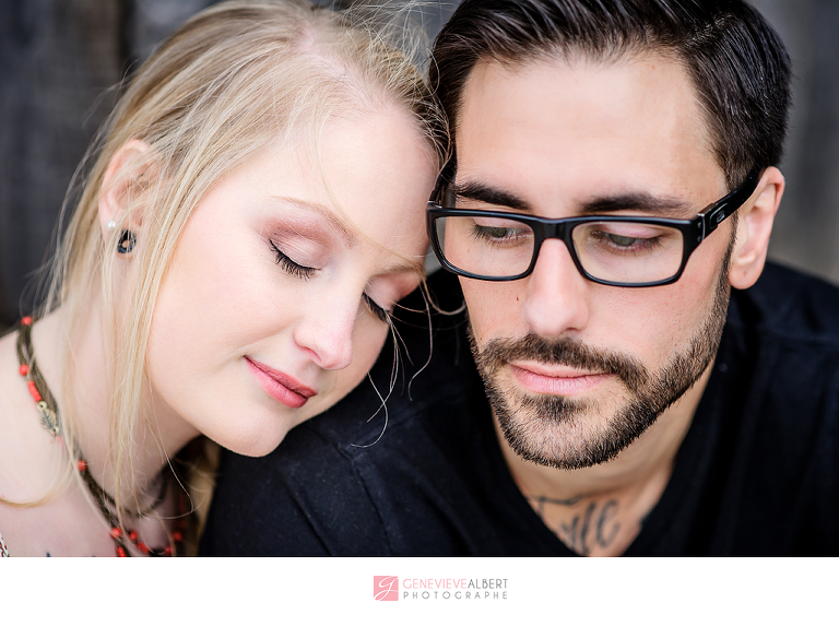 fiancailles, engagement, cumberland heritage village museum, vintage, gas station, barn, old house, ottawa, rockland, photographer, photographe, genevieve albert photographs, train, railroad