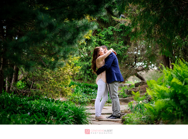 fiancailles, engagement, Central experimental farm, ottawa, ferme expérimentale, rockland, photographer, photographe, genevieve albert photographe. lilac