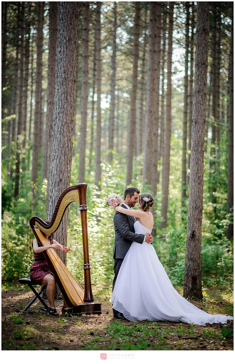 Fairytale wedding, mariage féérique, Foret Larose, curran bourget ,photographe mariage, wedding, photographer genevieve albert ottawa