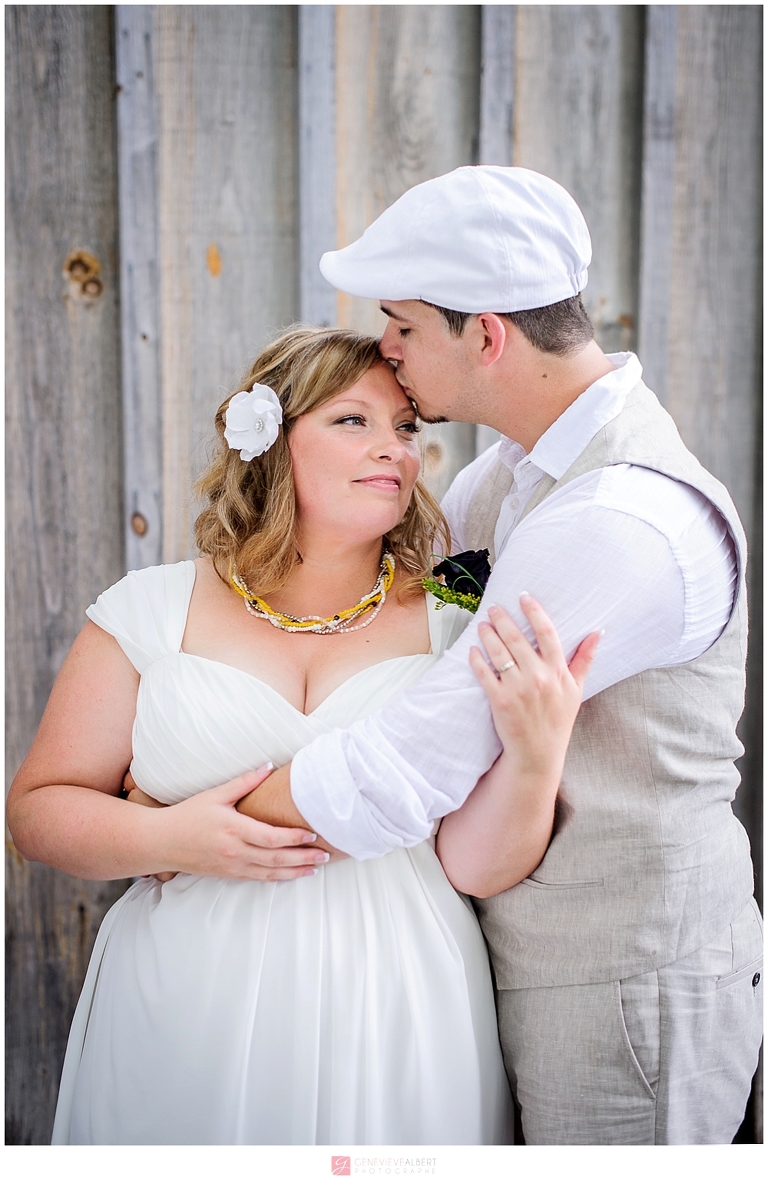 mariage champêtre, garden wedding, musée de cumberland, museum, rustic, rustique, yellow, genevieve albert photographe