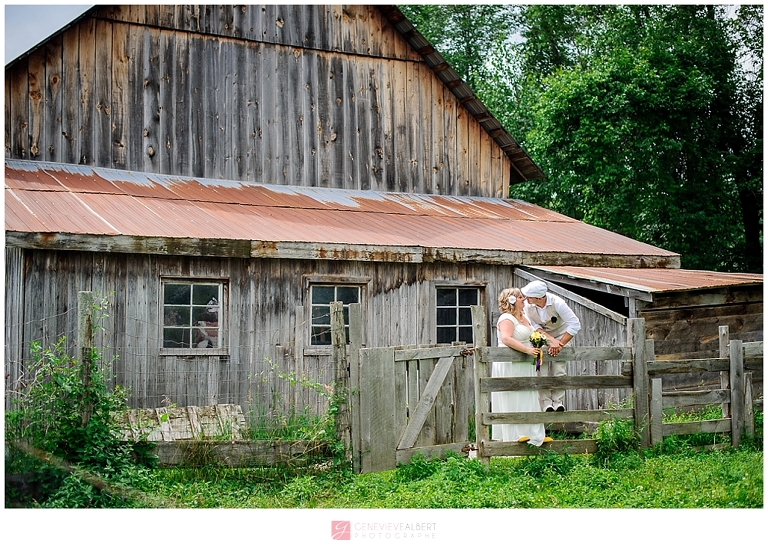 mariage champêtre, garden wedding, musée de cumberland, museum, rustic, rustique, yellow, genevieve albert photographe