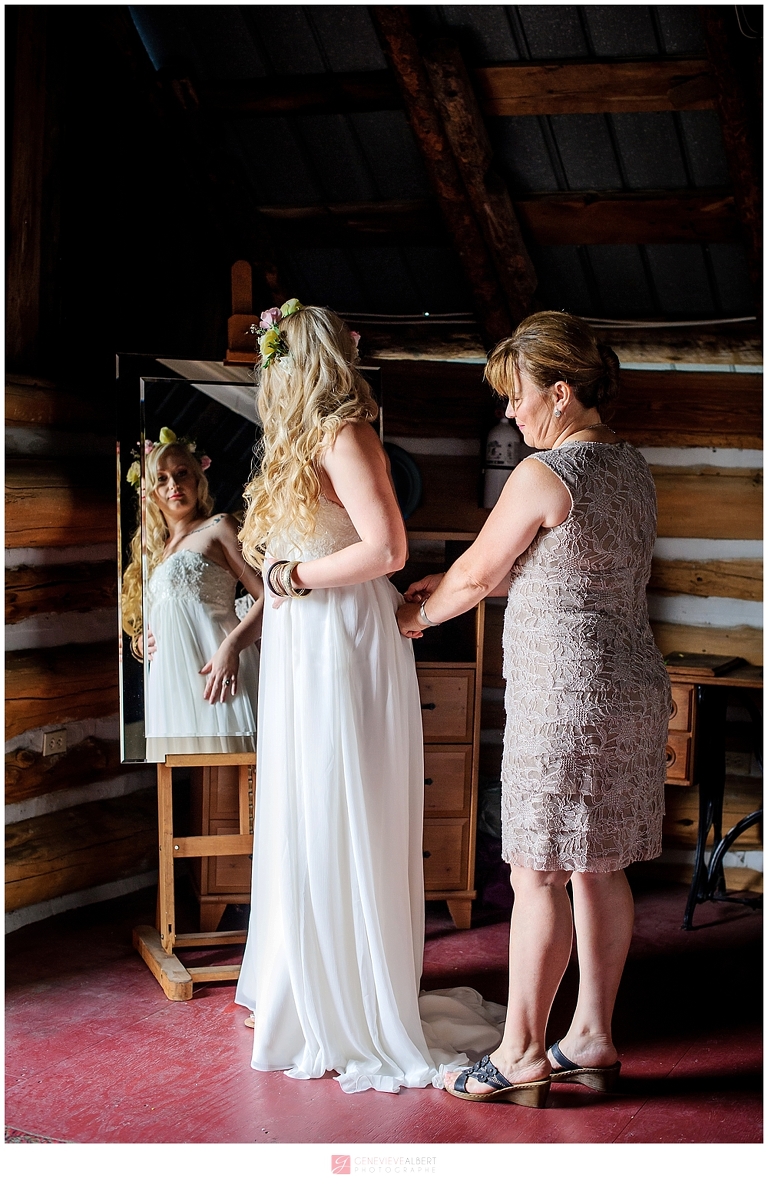 wedding at The Herb Garden, Mariage, House of Barons, photographer, rustic, garden, barn, grange, pinterest, boho, genevieve albert