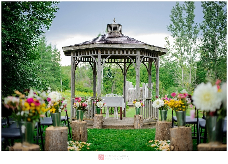 wedding at The Herb Garden, Mariage, House of Barons, photographer, rustic, garden, barn, grange, pinterest, boho, genevieve albert