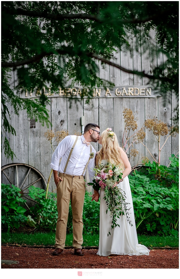 wedding at The Herb Garden, Mariage, House of Barons, photographer, rustic, garden, barn, grange, pinterest, boho, genevieve albert