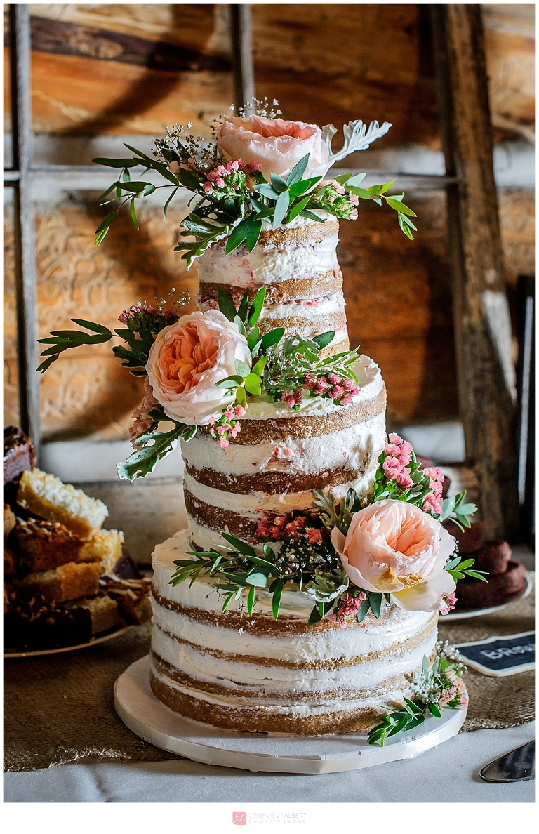 wedding at The Herb Garden, Mariage, House of Barons, photographer, rustic, garden, barn, grange, pinterest, boho, genevieve albert