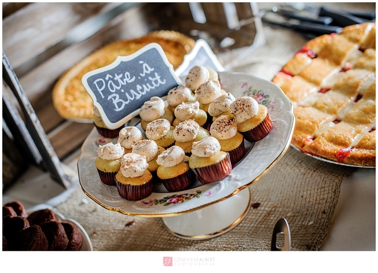 wedding at The Herb Garden, Mariage, House of Barons, photographer, rustic, garden, barn, grange, pinterest, boho, genevieve albert