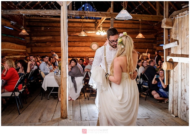 wedding at The Herb Garden, Mariage, House of Barons, photographer, rustic, garden, barn, grange, pinterest, boho, genevieve albert