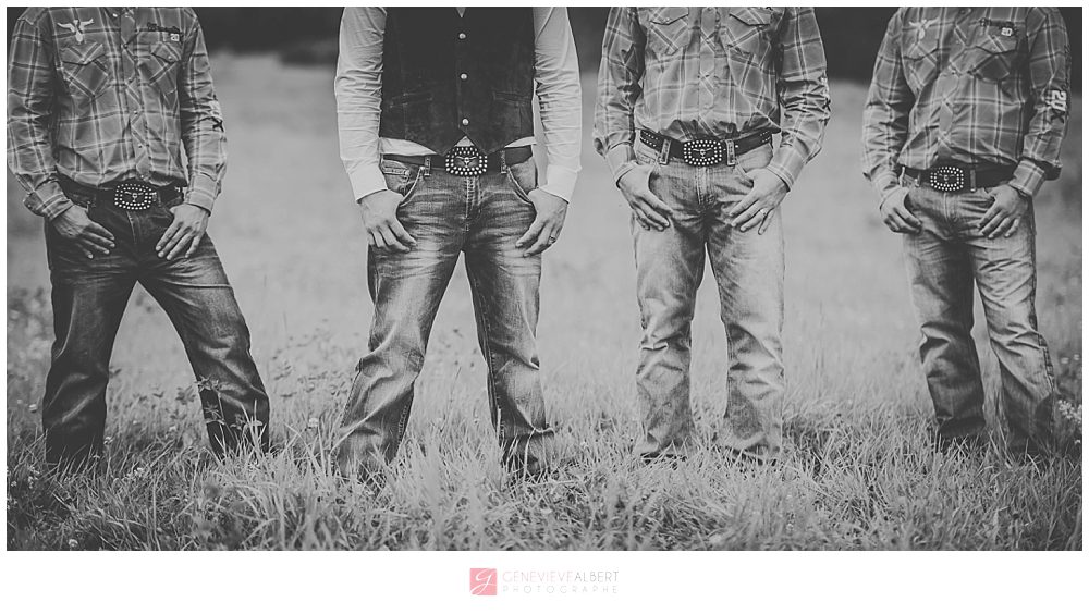 grange, mariage, ferme, cowboy, ranch, wedding, barn, country, photographer, genevieve albert, photographs, st-andré-avellin, chevaux, horse,