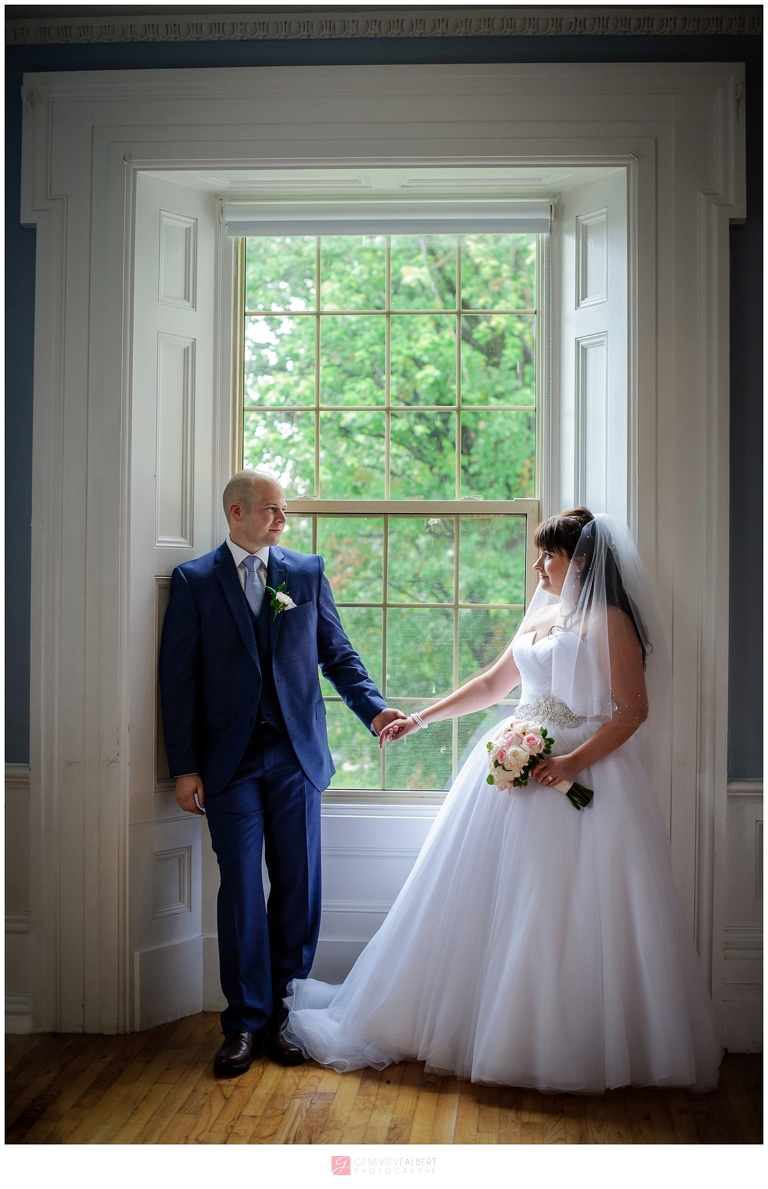 Strathmere, wedding, venue, mariage, pluvieux, rainy, photographer, photographe, genevieve albert, rustic, ottawa