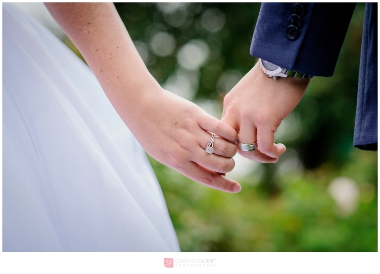 Strathmere, wedding, venue, mariage, pluvieux, rainy, photographer, photographe, genevieve albert, rustic, ottawa