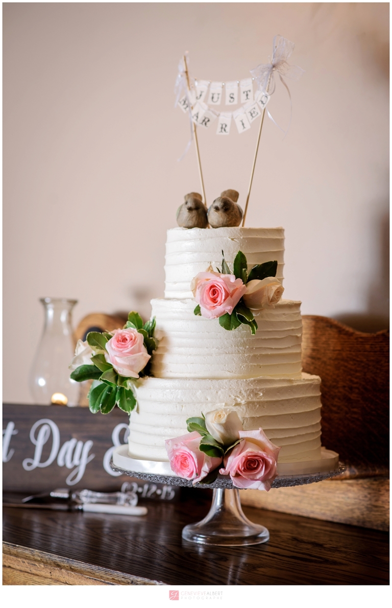 Strathmere, wedding, venue, mariage, pluvieux, rainy, photographer, photographe, genevieve albert, rustic, ottawa