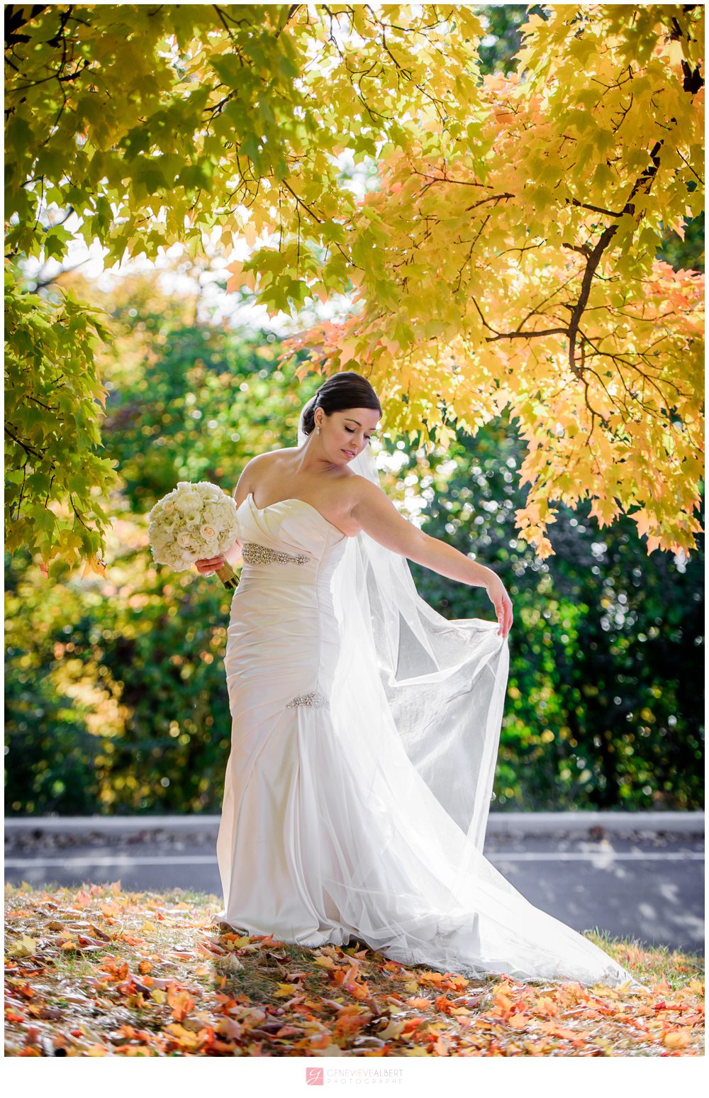 mariage, wedding, musée de l'aviation et de l'espace canada, museum, Star Wars, église st-francois-de-sales, ottawa, photographe, photographe, genevieve albert, rockcliffe park, fall wedding, mariage d'automne