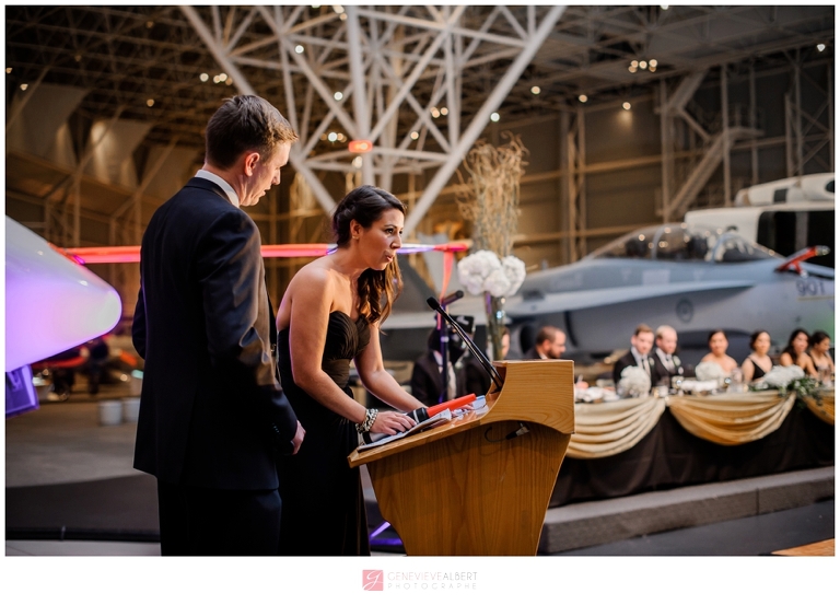 mariage, wedding, musée de l'aviation et de l'espace canada, museum, Star Wars, église st-francois-de-sales, ottawa, photographe, photographe, genevieve albert, rockcliffe park, fall wedding, mariage d'automne