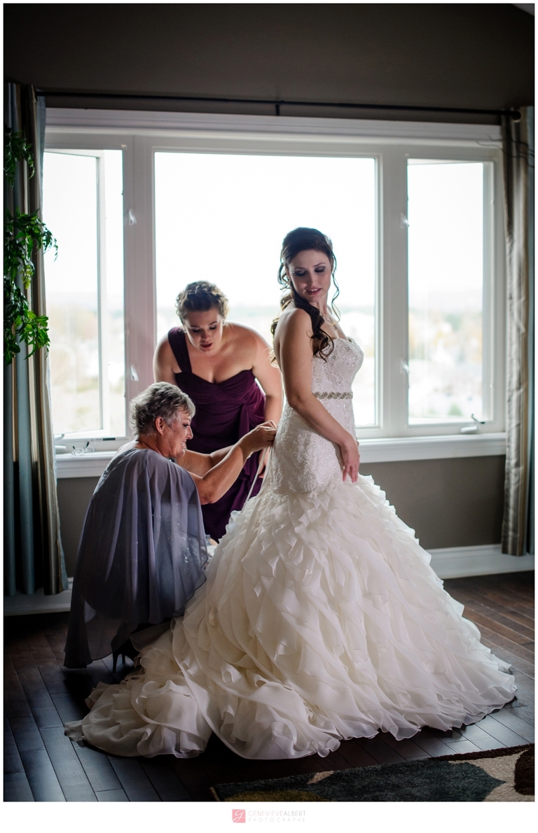 mariage de nuit, bal masqué, Masquerade Night wedding, halloween wedding, rockland, ontario, genevieve albert photographer