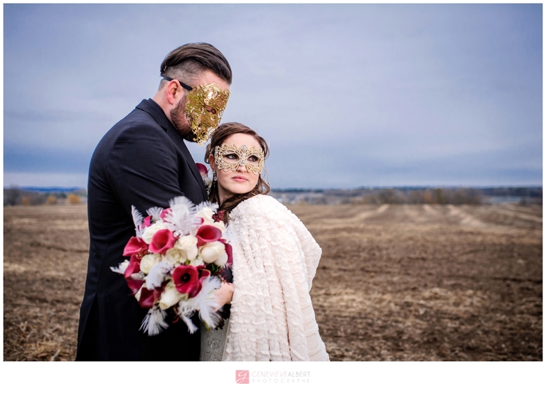 mariage de nuit, bal masqué, Masquerade Night wedding, halloween wedding, rockland, ontario, genevieve albert photographer