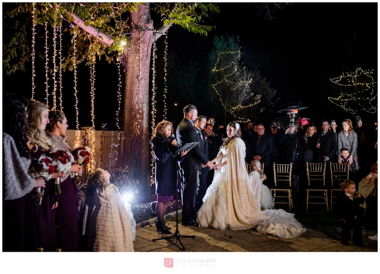 mariage de nuit, bal masqué, Masquerade Night wedding, halloween wedding, rockland, ontario, genevieve albert photographer