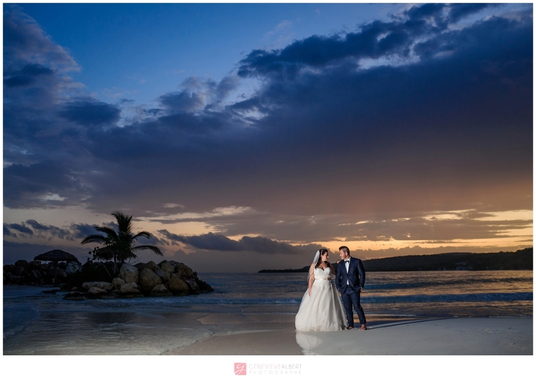 Trash the dress, Mariage en jamaique, destination wedding in jamaica, royal ton white sands, montage bay, photographer, photographe, genevieve albert