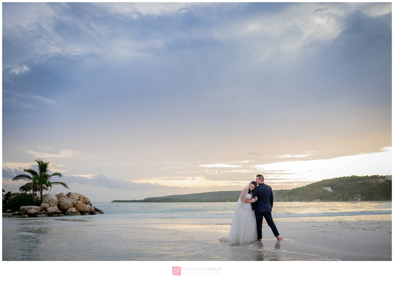 Trash the dress, Mariage en jamaique, destination wedding in jamaica, royal ton white sands, montage bay, photographer, photographe, genevieve albert