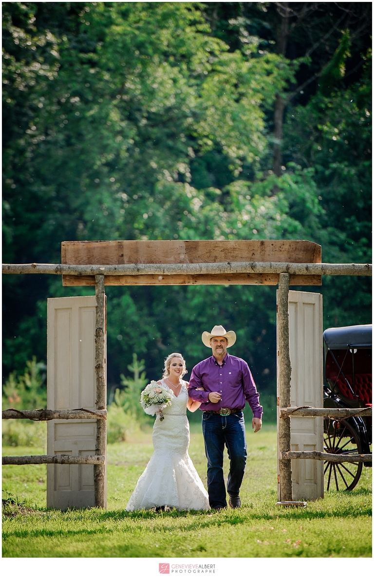 mariage, wedding, sylvan cellars, rome city, indiana, photographer, photographe, cowboy, country, barn wedding, rustic, genevieve albert