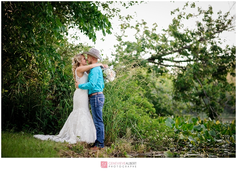 mariage, wedding, sylvan cellars, rome city, indiana, photographer, photographe, cowboy, country, barn wedding, rustic, genevieve albert