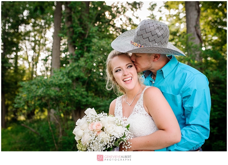 mariage, wedding, sylvan cellars, rome city, indiana, photographer, photographe, cowboy, country, barn wedding, rustic, genevieve albert