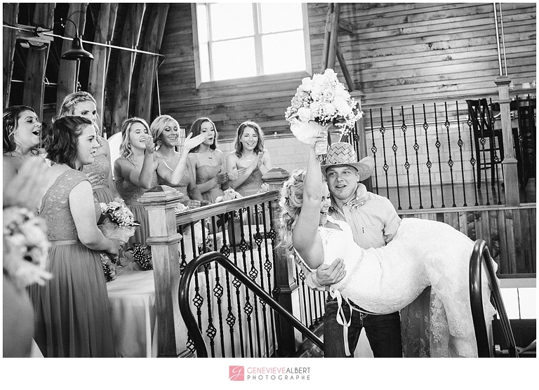 mariage, wedding, sylvan cellars, rome city, indiana, photographer, photographe, cowboy, country, barn wedding, rustic, genevieve albert