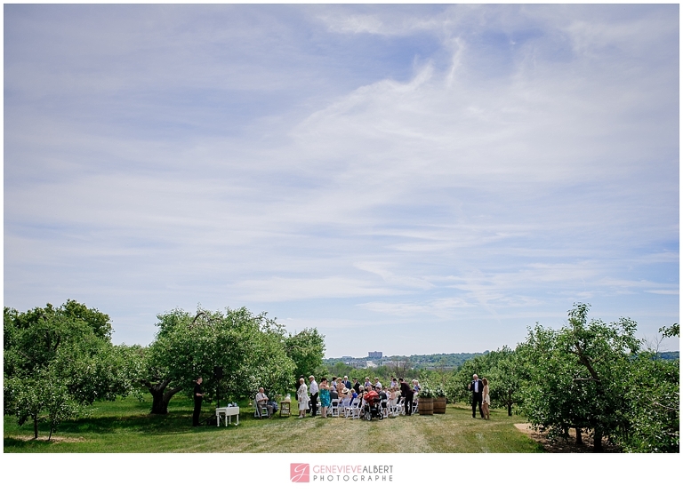 photographe de mariage, wedding photographer, orleans fruit farm, lago ottawa, rustique, rustic, makin'it lovely