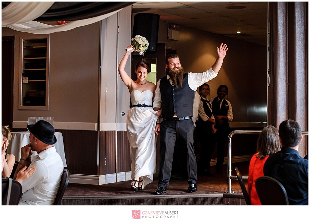 Mariage, wedding, amos, abitibi, bikers, motards, harley davidson, bucheron, lumberjack wedding, motorcycle, moto, Honda Carella, photographe, hotel des eskers