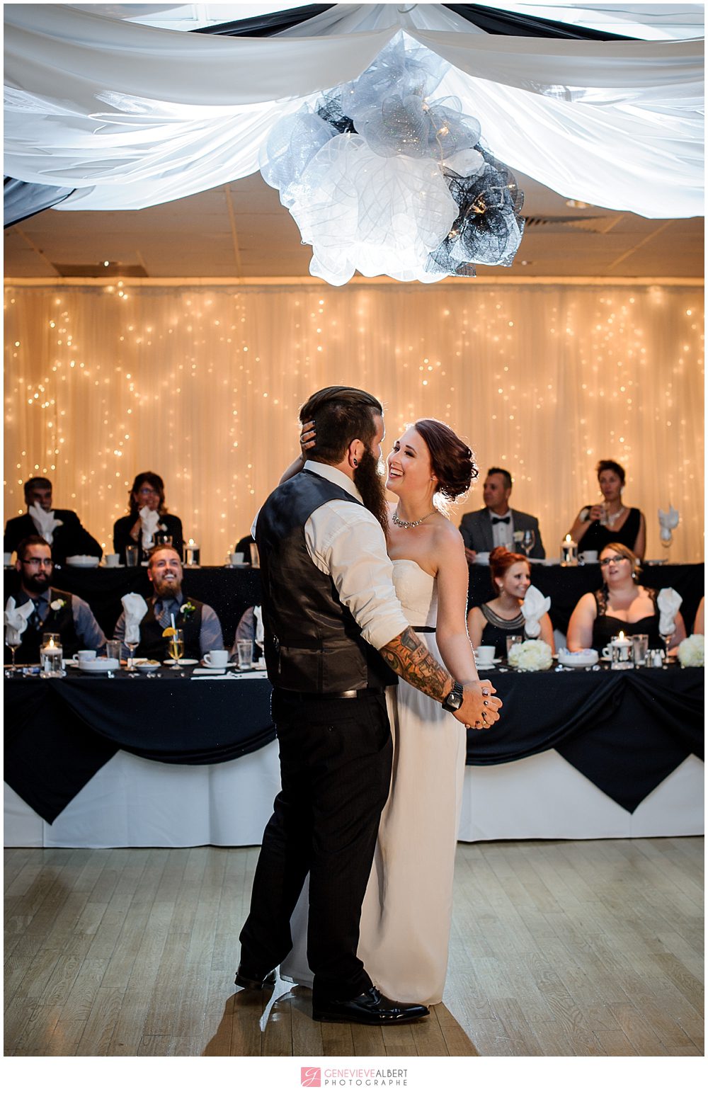 Mariage, wedding, amos, abitibi, bikers, motards, harley davidson, bucheron, lumberjack wedding, motorcycle, moto, Honda Carella, photographe, hotel des eskers