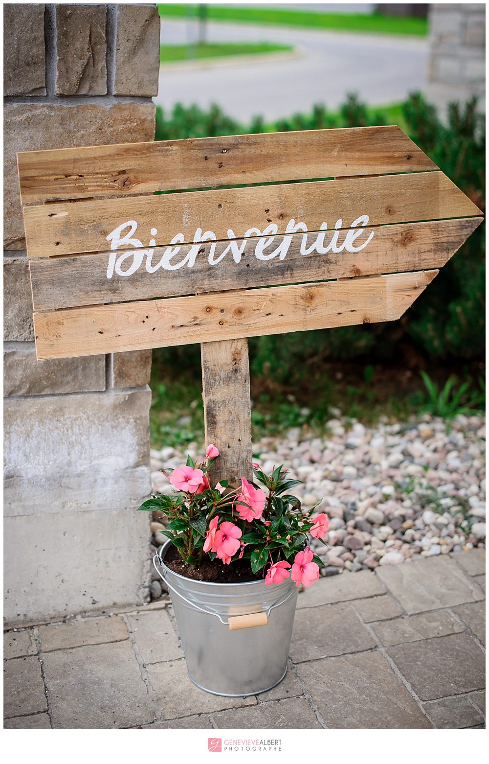 mariage, wedding, rockland, ontario, église de rockland, River Rock Inn, genevieve albert photographe, photographe de mariage, wedding photographer