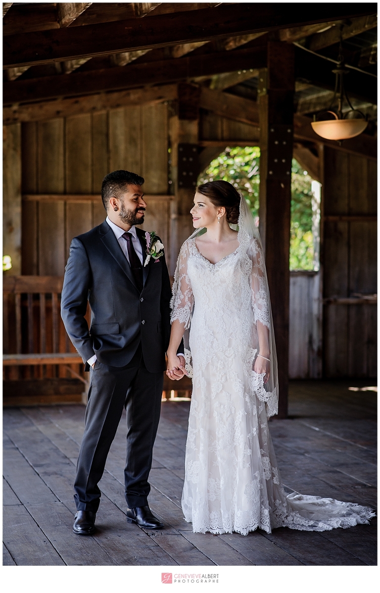 Bean town ranch wedding, mariage bean town ranch, photographer, photographe, genevieve albert photographe, rustic venue, ottawa, ontario, mariage rustique, barn wedding, grange