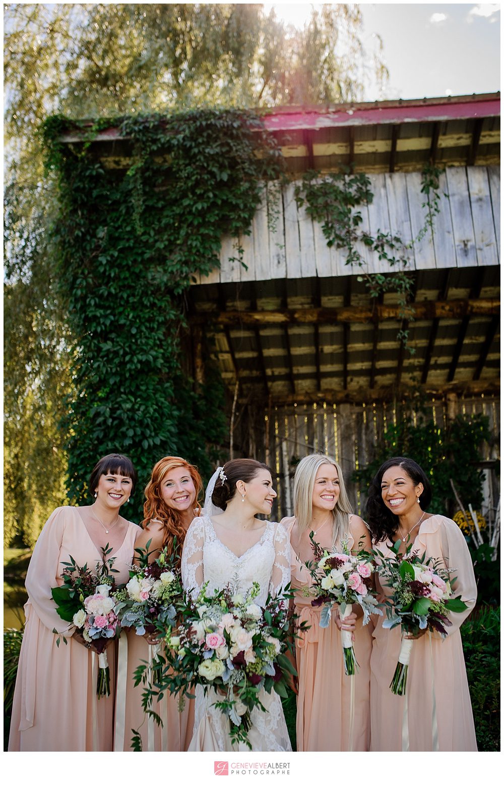 Bean town ranch wedding, mariage bean town ranch, photographer, photographe, genevieve albert photographe, rustic venue, ottawa, ontario, mariage rustique, barn wedding, grange