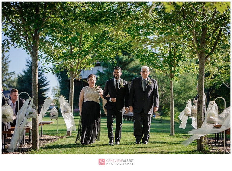 Bean town ranch wedding, mariage bean town ranch, photographer, photographe, genevieve albert photographe, rustic venue, ottawa, ontario, mariage rustique, barn wedding, grange