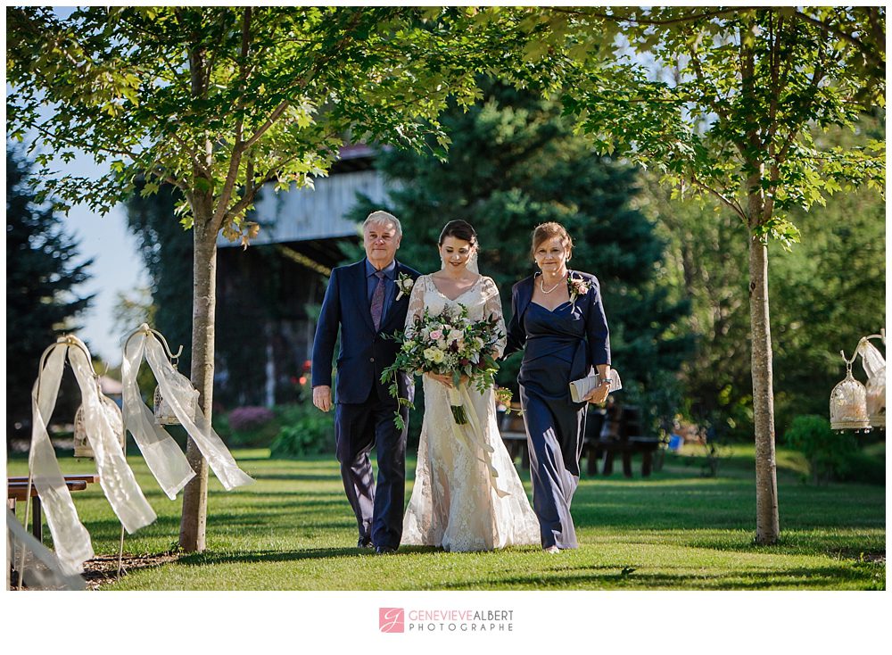 Bean town ranch wedding, mariage bean town ranch, photographer, photographe, genevieve albert photographe, rustic venue, ottawa, ontario, mariage rustique, barn wedding, grange